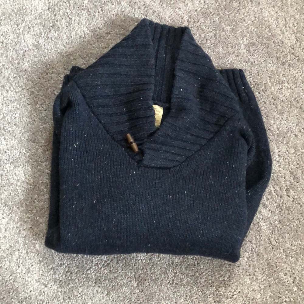 Men’s Sweater With Elbow Patches